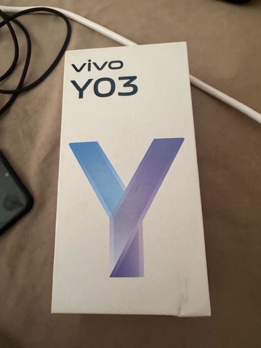 Телефон vivo y3 продаю