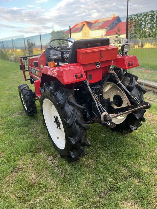 Vând tractoru japonez mitubisi MT18 4x4