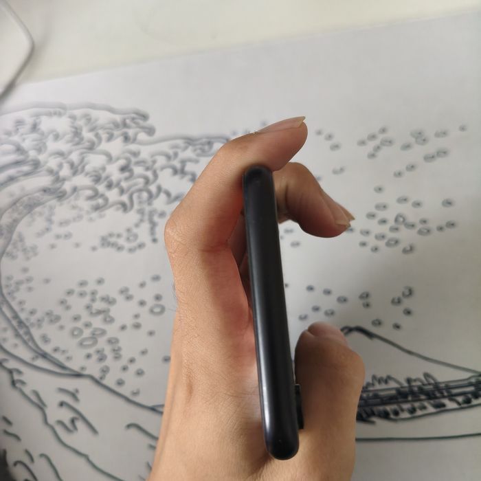 Iphone XR 64, 75