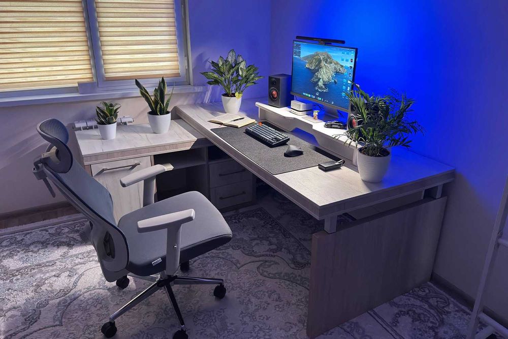Офисные комплект мебели