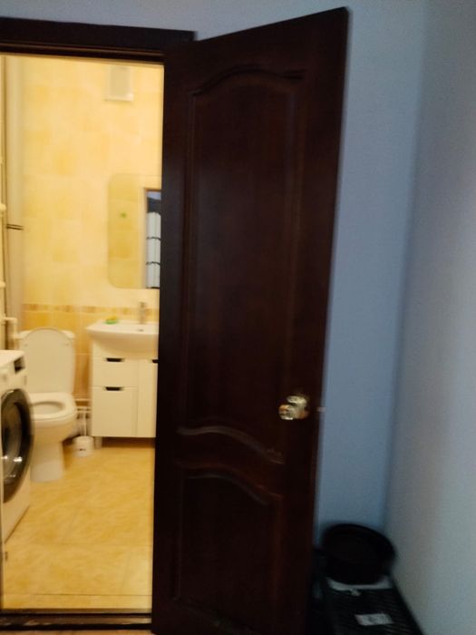 Продам межкомнатные двери