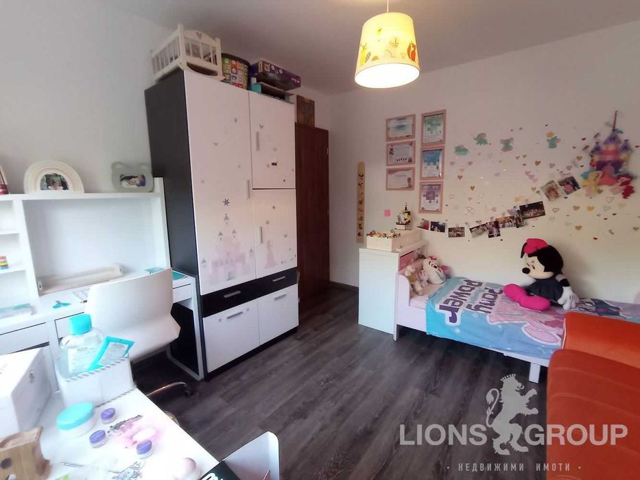 Продава се Тристаен апартамент в Варна, Възраждане 3 - 90 кв.м за 1556 €/кв.м - Снимка #8