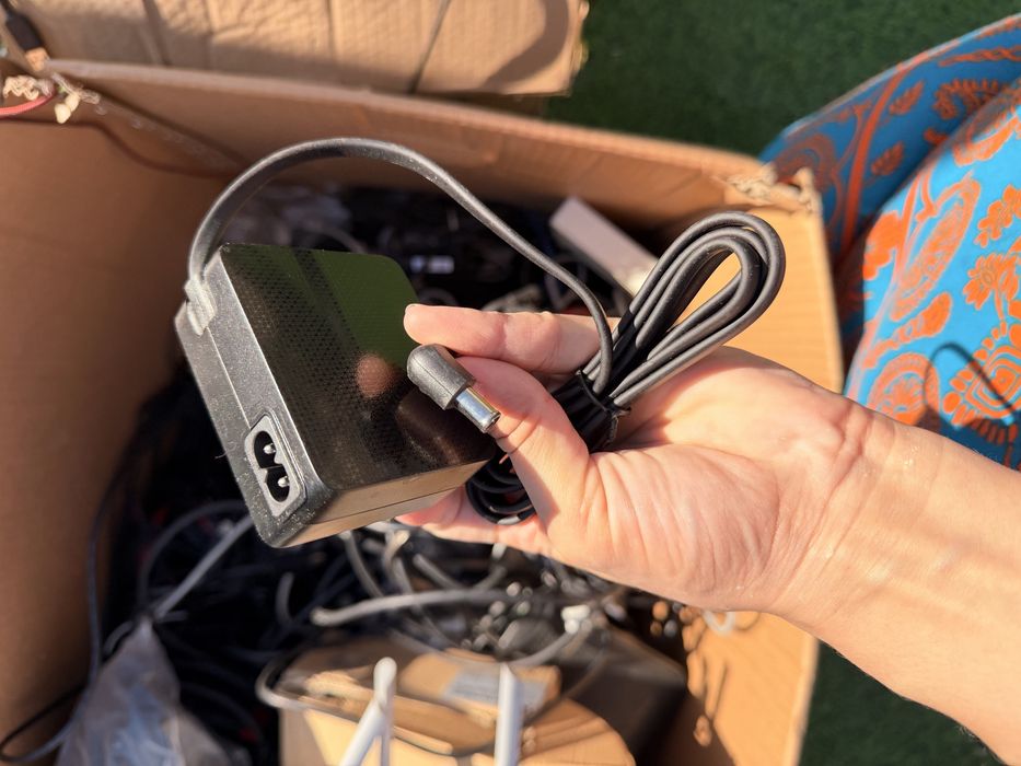 Продам инвентарь для компьютеров