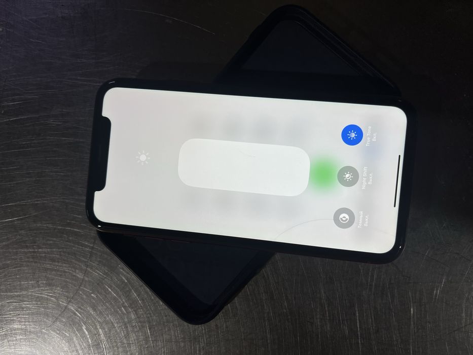 IPhone xr с гарантией