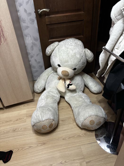 Плюшевый медведь