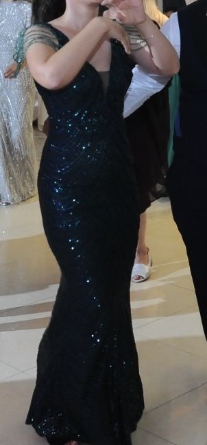 Vand rochie de seara !