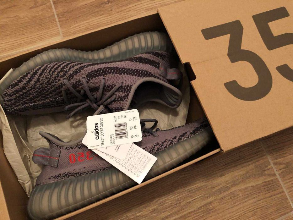 Adidas YEEZY BOOST 350 V2 BELUGA_Marime 44_Originali_Factura_cutie
