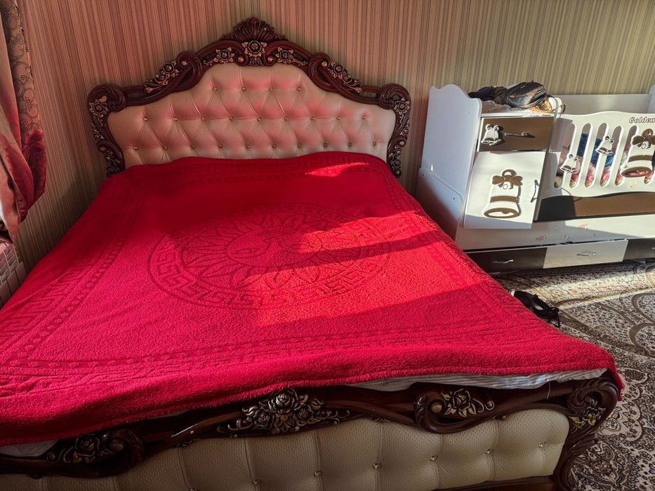 Спальный гарнитур комплект