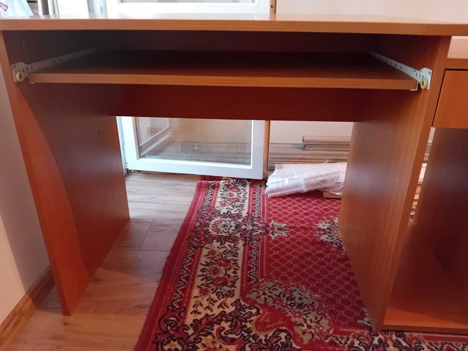 Много функционално бюро в отлично съствояние