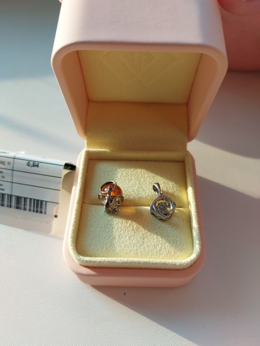 Продам серебряные подвески