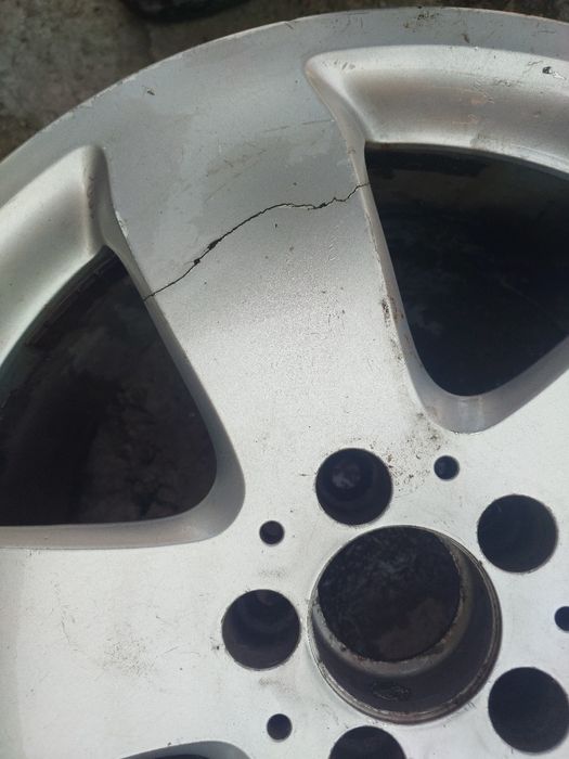 Продам диски R17 мерседес A класс Е класс С класс