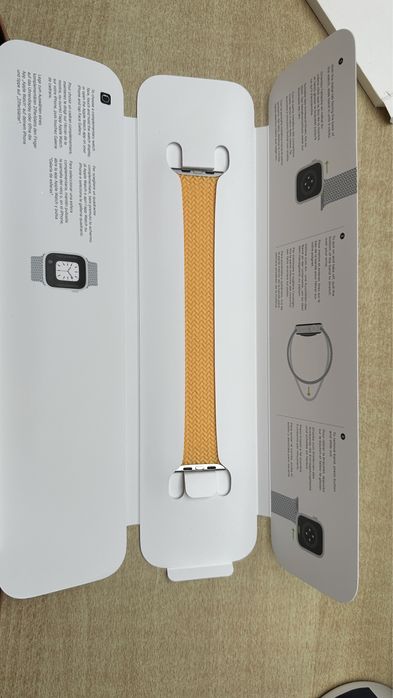 Оригинална Apple Watch каишка