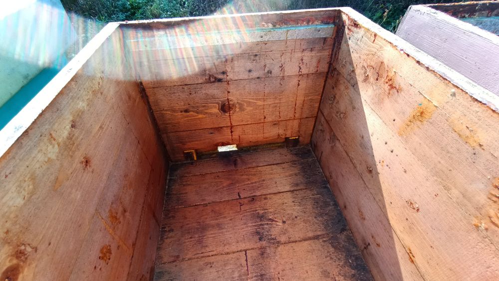 Vând lazi albine 10rame