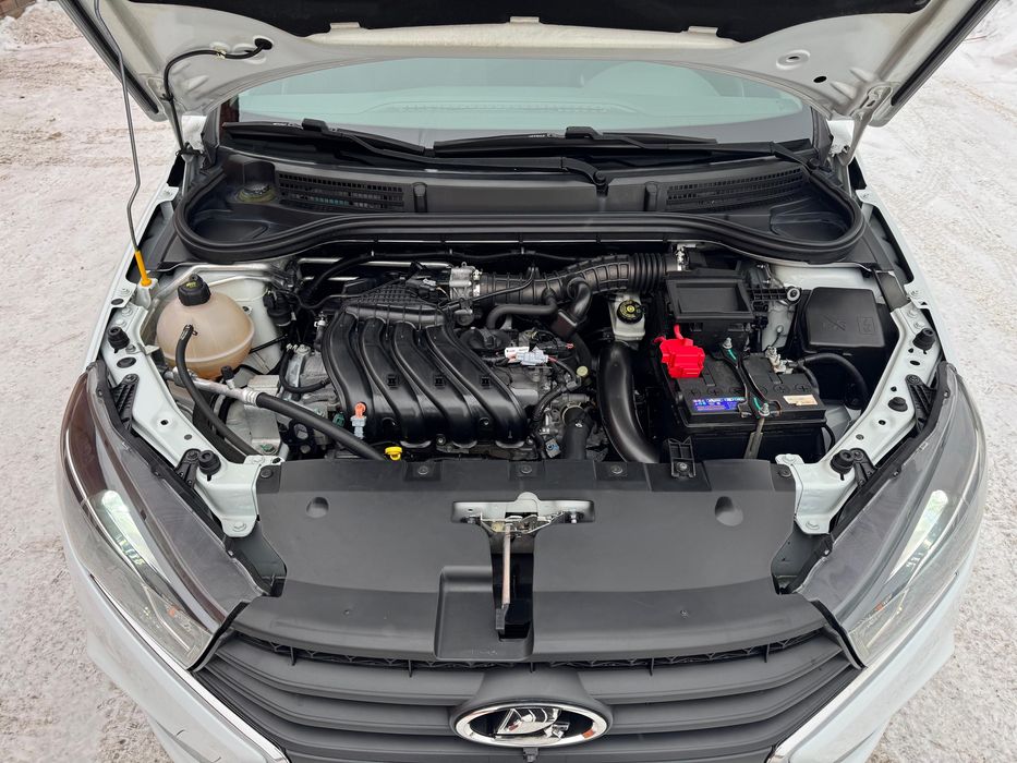 Продам ладу веста