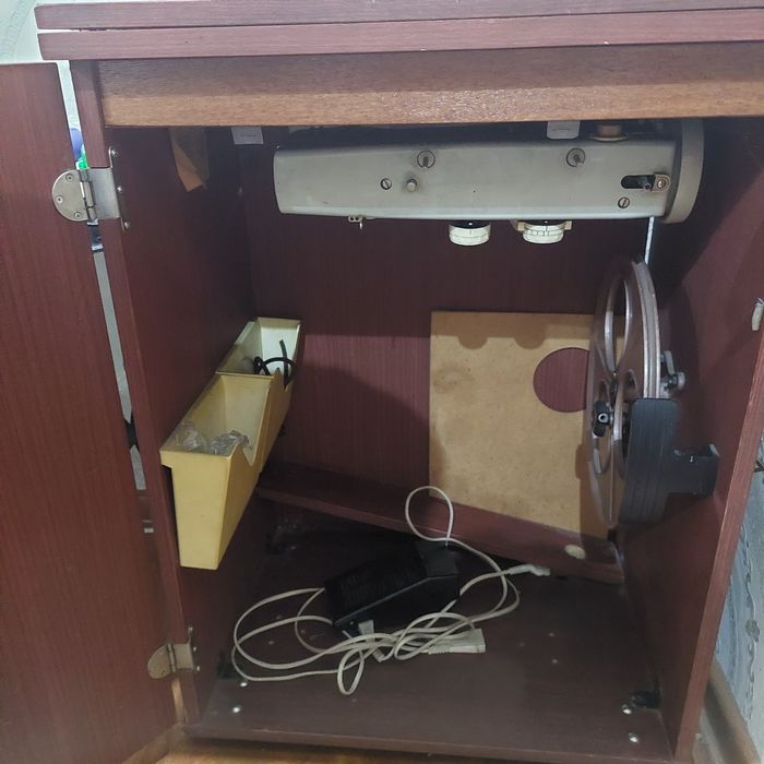 Швейная машина  с электроприводом