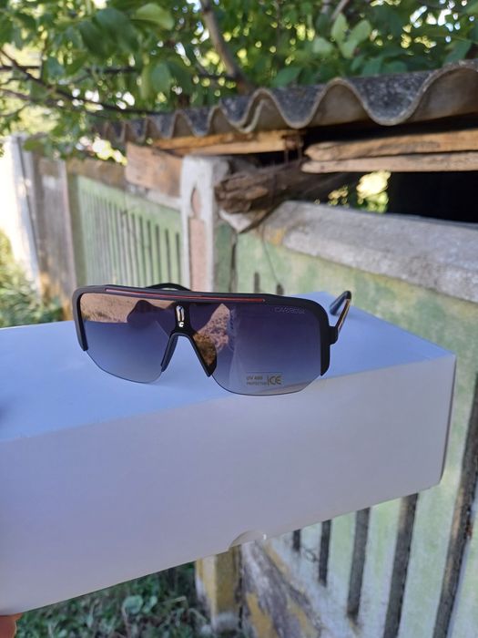 Ochelari de soare Carrera mov