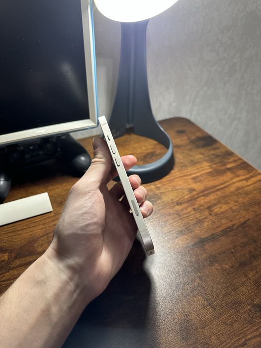 Iphone 13 в идеальном состоянии