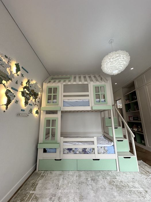 Продается матрас ортопедический 90*180 (2 шт)