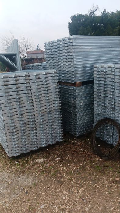 Schela de constructii 23€ m4, discutabila