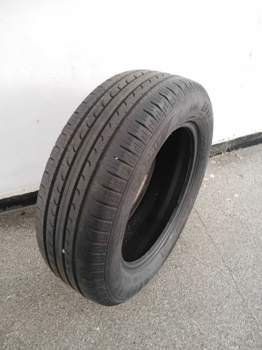Летни гуми за джип/ SUV Goodyear 215/60 R17 - 4 бр.