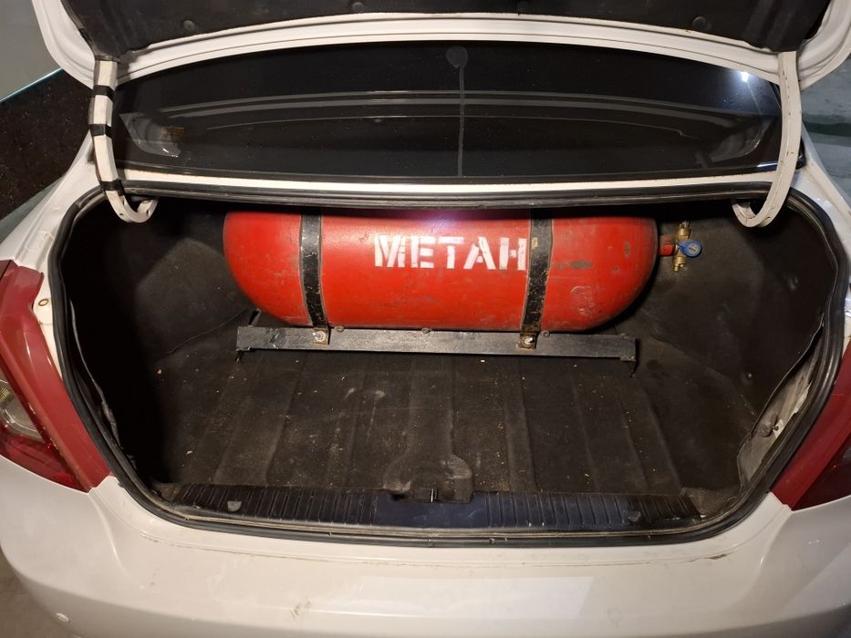 Сотилади ласетти 1.8 а/т