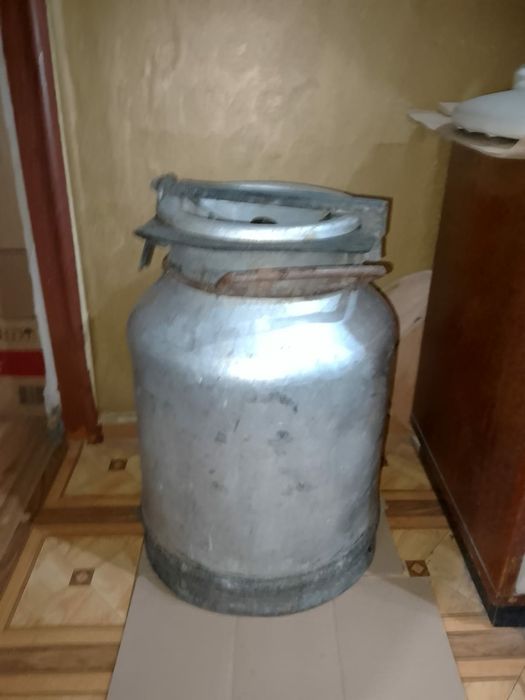Продам Флягу Алюминивую 40 литров Объёмом.