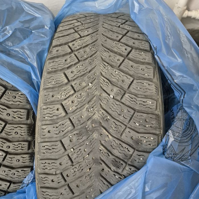 Продам резина зимняя