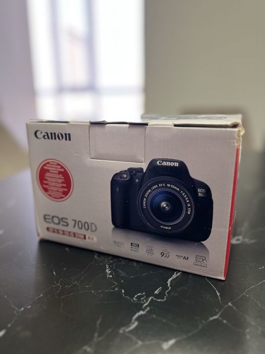 Продам Canon D700