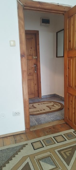 Ofer spre închiriere garsoniera