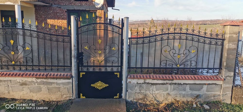 Огради, врати, парапети