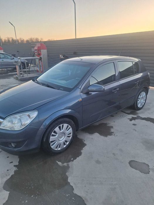 Opel Astra H 1.4 benzină