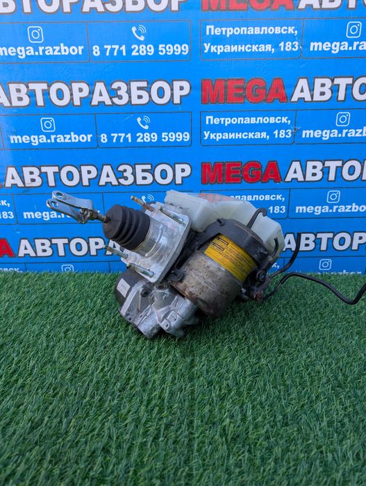 Вакуумный усилитель тормозов на Лексус / Lexus GS300