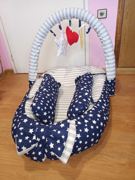 Бебешко гнездо с арка за играчки