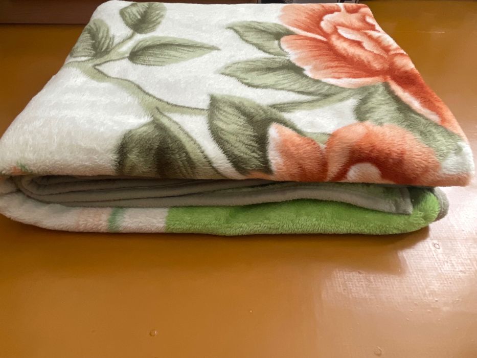 Плед для кровати/дивана 2/2