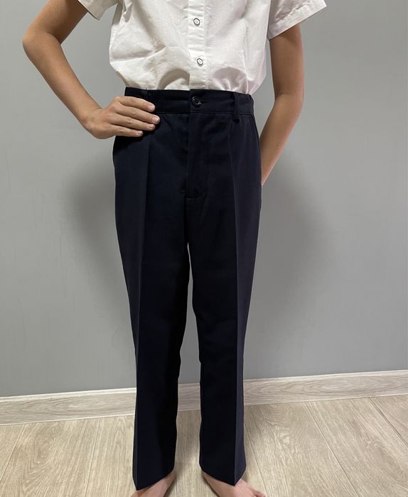 Школьные брюки на 128р.