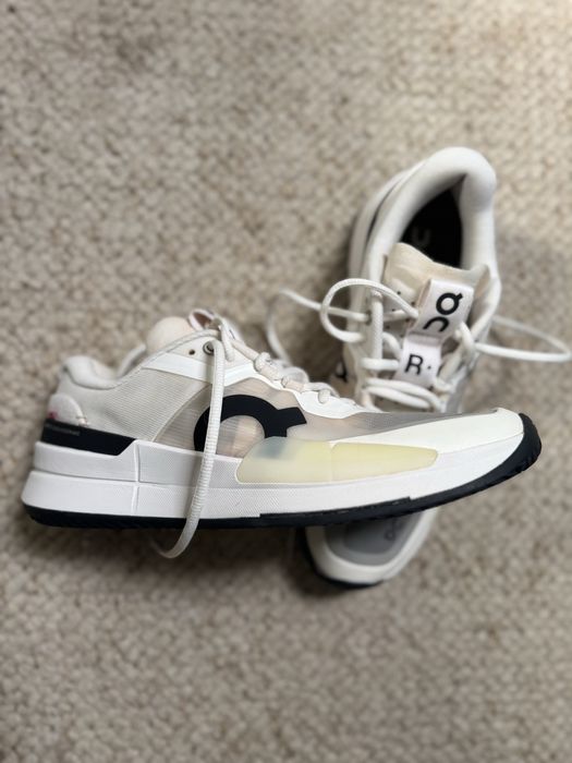 On Cloud by Roger Federer