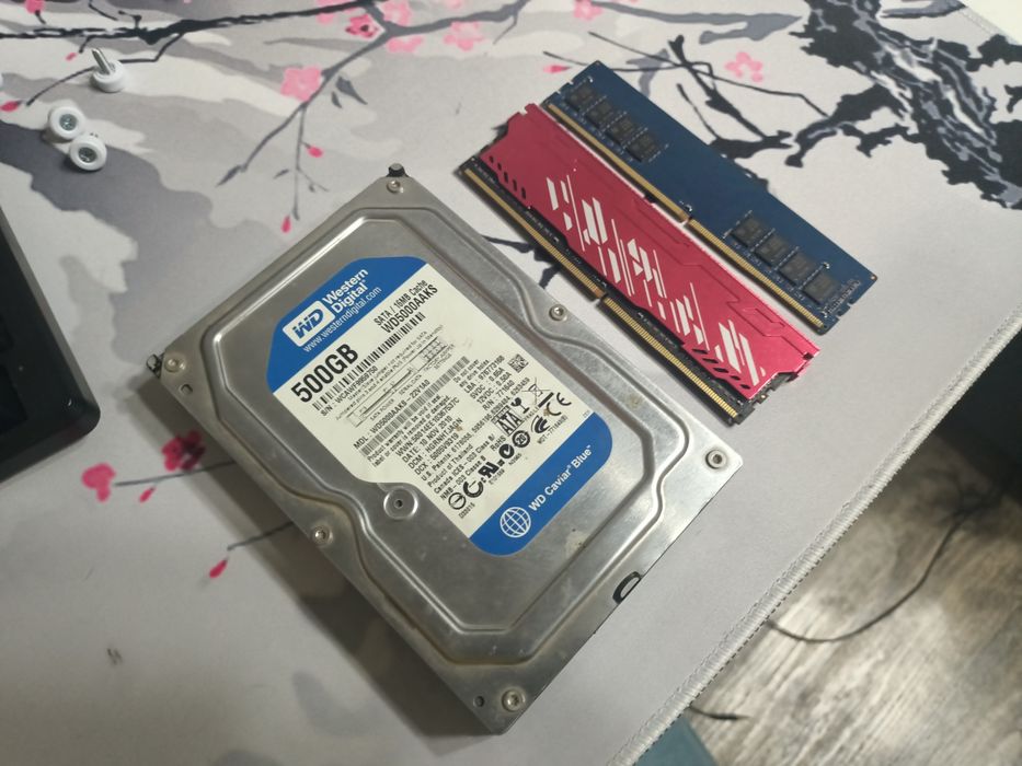 Продам HDD и ОЗУ