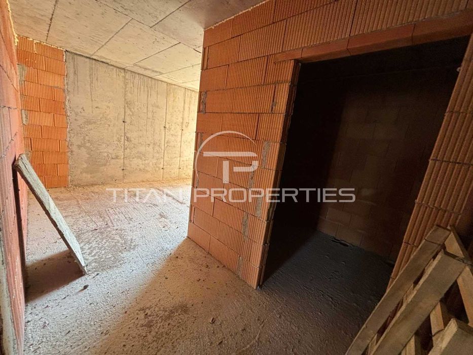 Продава се Тристаен апартамент в Пловдив, Христо Смирненски - 129 кв.м за 1452 €/кв.м - Снимка #6