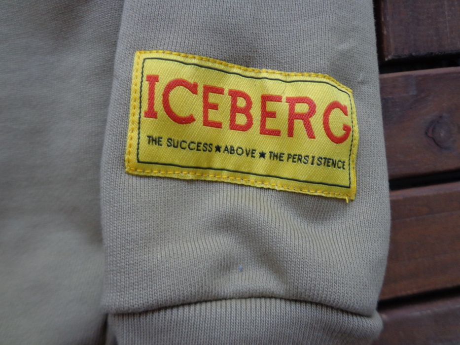 Мъжка блуза с дълъг ръкав Iceberg Sweatshirt With Looney Tunes Detail