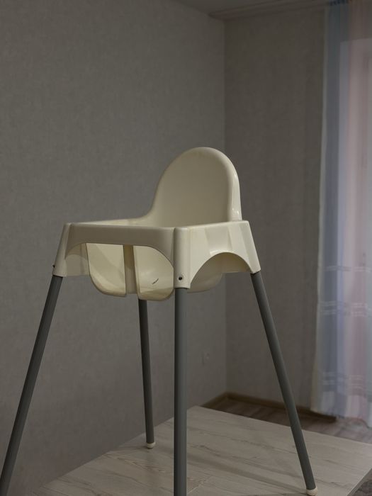 Продам детский столик