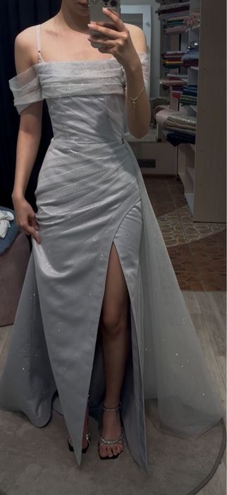 Продам вечернее платье