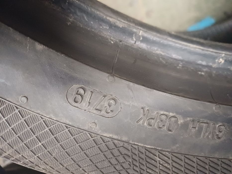 Гума 255/50/19 Континентал