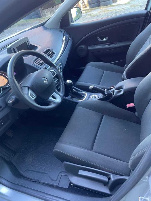 RENAULT Megane 2011 — imagine 5