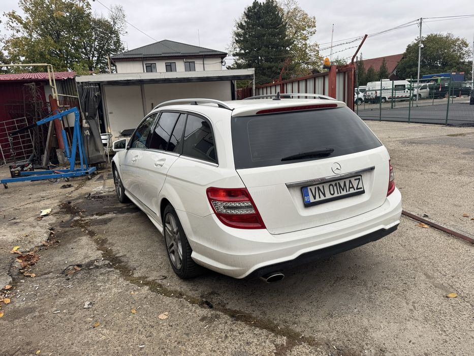 MERCEDES-BENZ C-Class 2013 — imagine 3