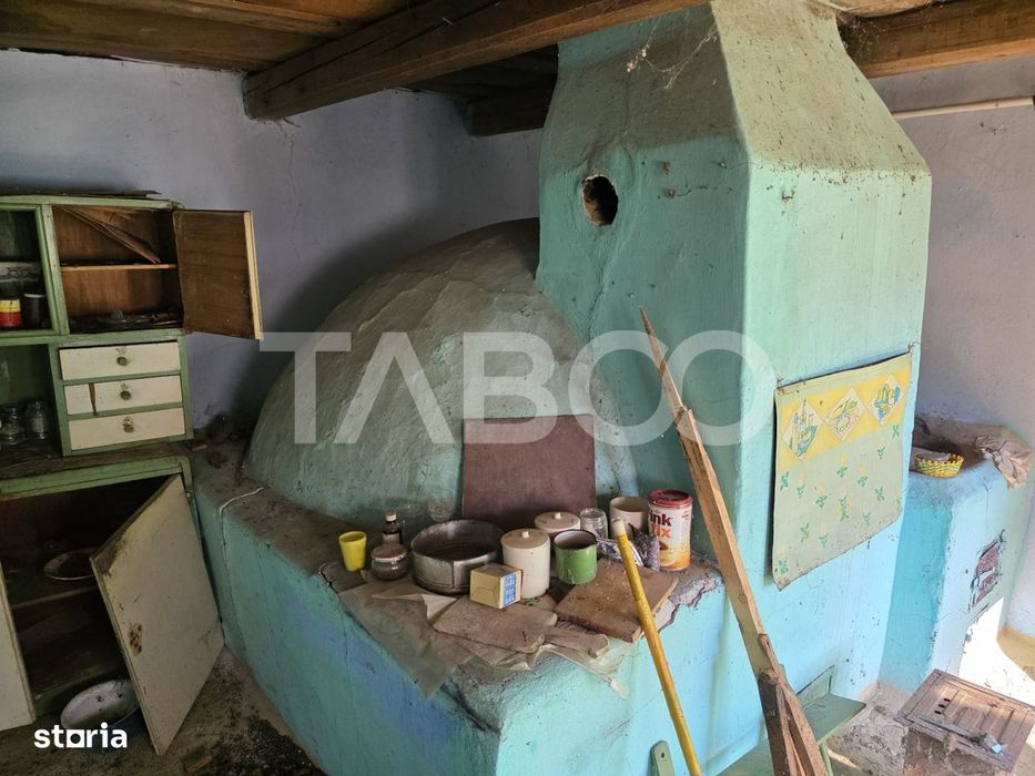 Casa si teren 1800 mpu cu utilitati si posibilitate de extindere