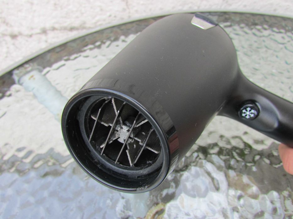 Професионален сешоар GHD AIR