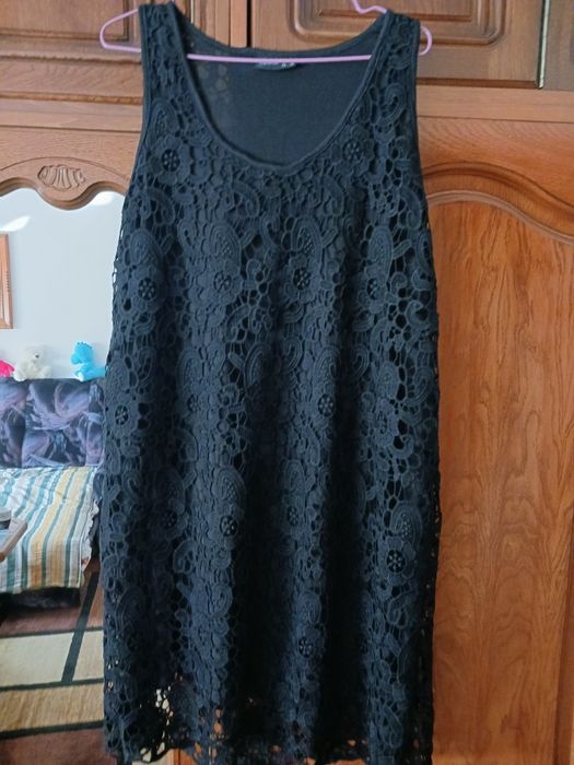 Rochii midi mărimea L-xl