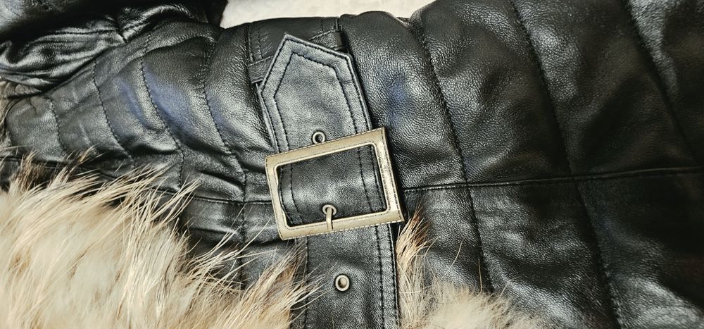 Geacă damă din piele naturală cu blană naturală  Vulpe,M M