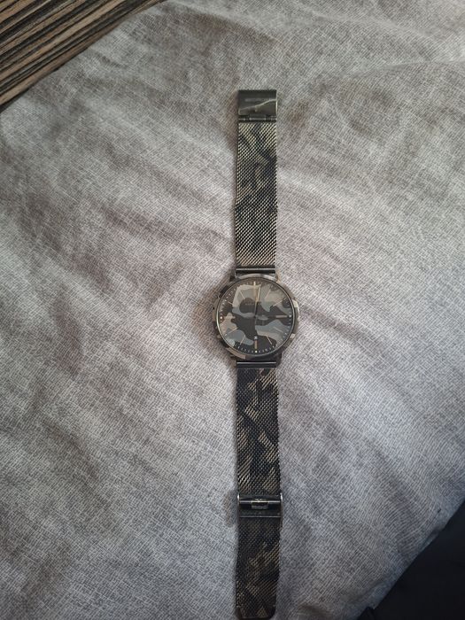 Часовник watch people