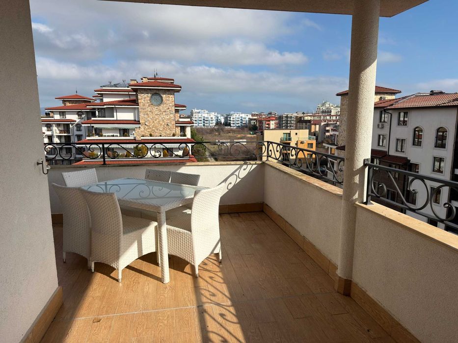 Продава се Тристаен апартамент в Несебър - 121 кв.м за 1003 €/кв.м - Снимка #10